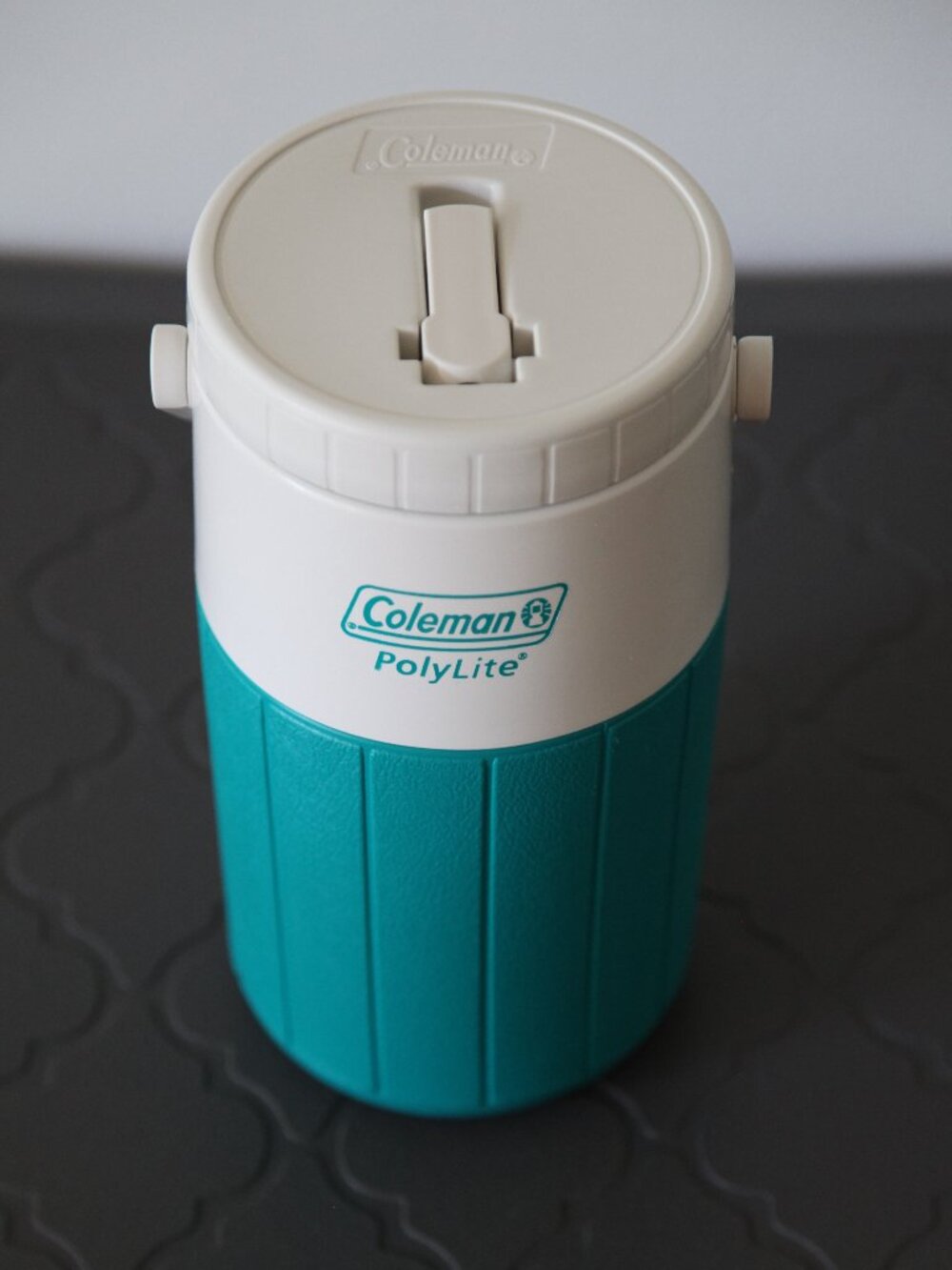 Vintage Coleman PolyLite 1/2 Gallon Water Jug / Cold Thermos